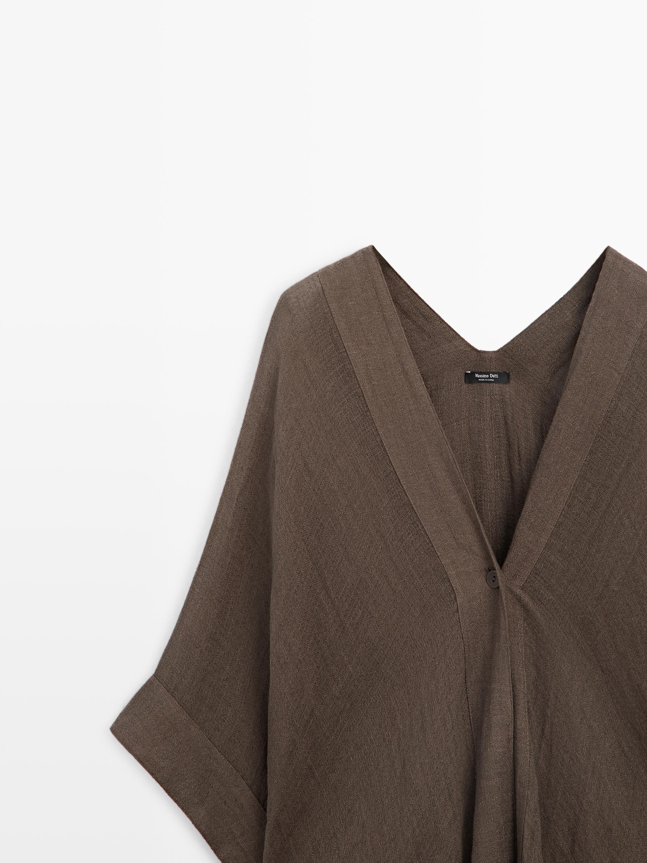Flowing 100% linen oversize blouse with back detail